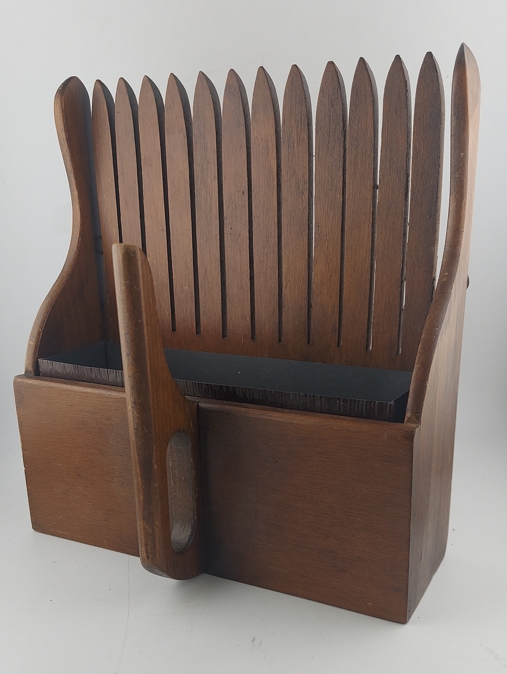 Wooden Blueberry, Ccrambery Picker Rake - Farmhouse Vintage